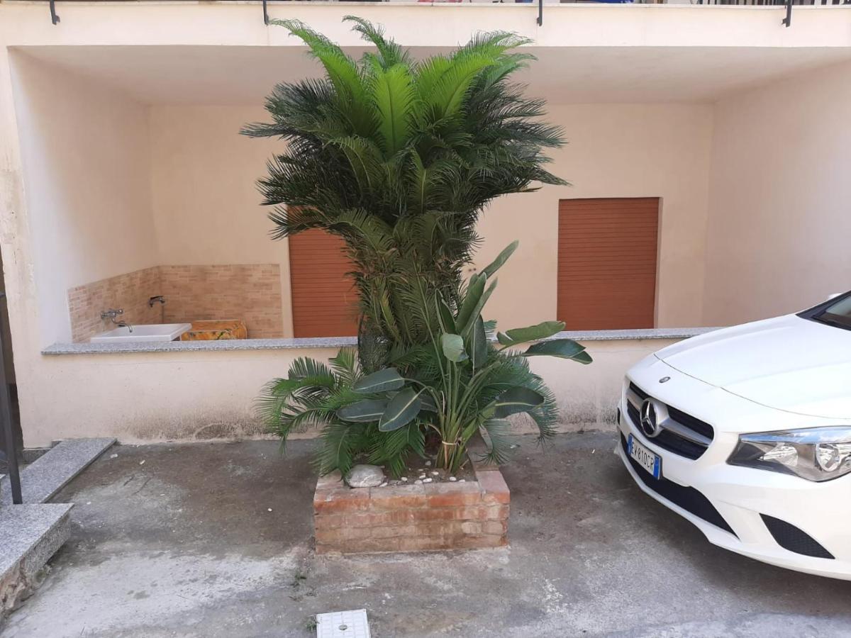 勒托阳尼Casa Vacanze Andreana公寓 外观 照片
